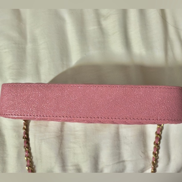 Authentic CHANEL WOC – Rose Pink Caviar w/ Phone Slot - Picture 14 of 16